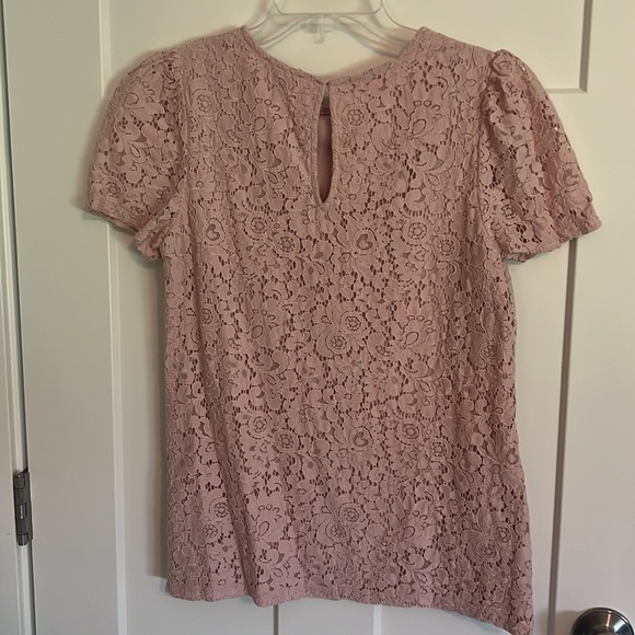 Express pink, flowery design, blouse size medium - Picture 4 of 5